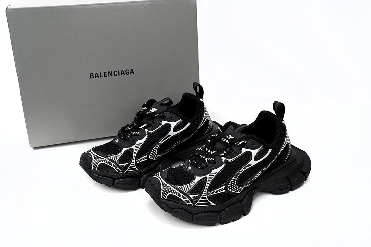 Balenciaga Black And White 542228 W2RB8 0102