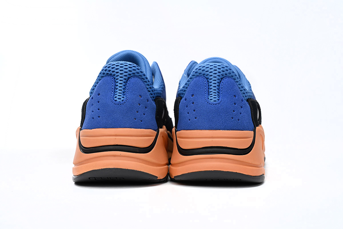 Yeezy Boost 700 BRBLUE GZ0541
