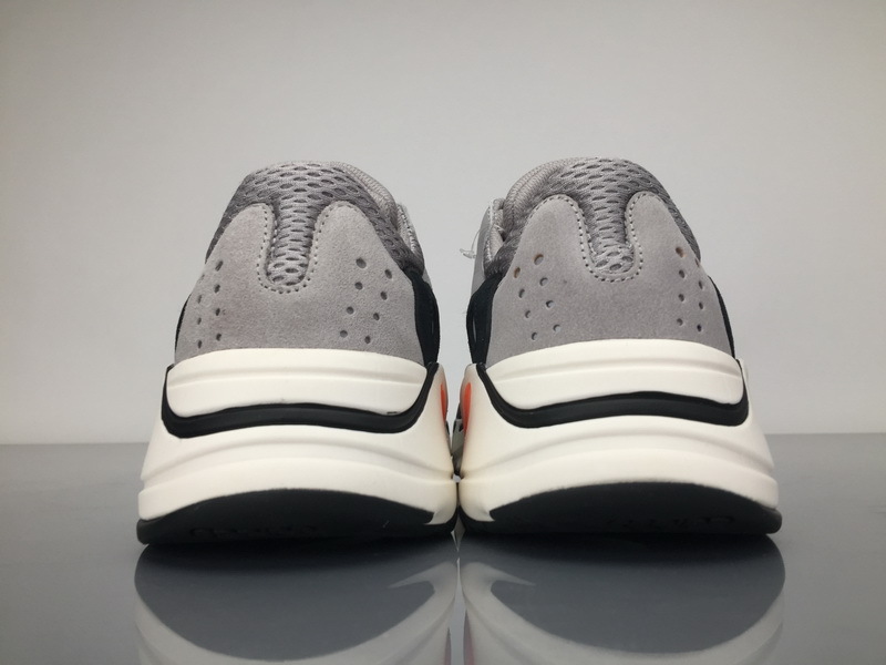 Adidas Yeezy Wave Runner 700 B75571