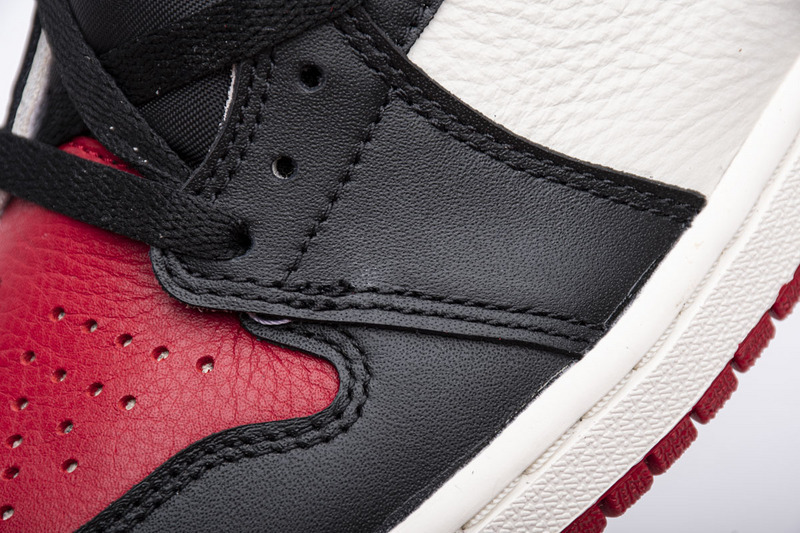 Air Jordan 1 High OG Bred Toe 555088-610