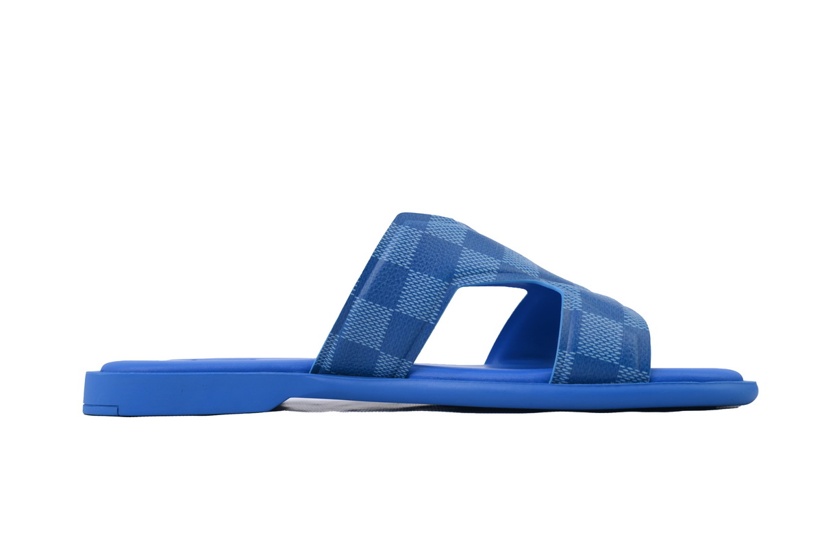 LOUIS VUITTON Oasis Blue Check