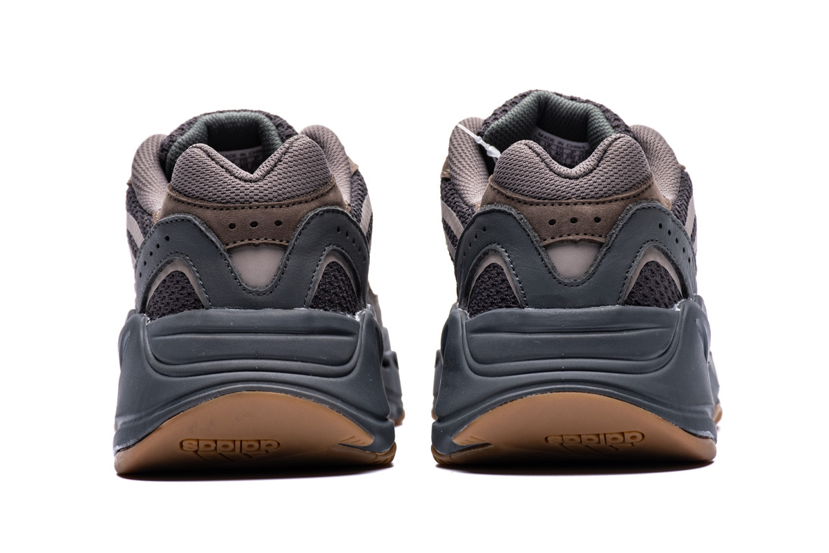 Adidas Yeezy Boost 700 V2 Geode EG6860