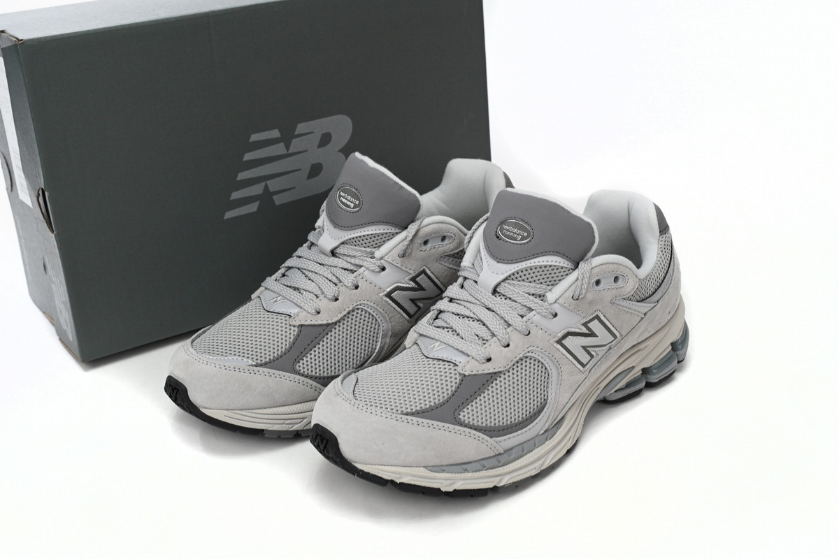 New Balance 2002R Primordial Grey M2002RC
