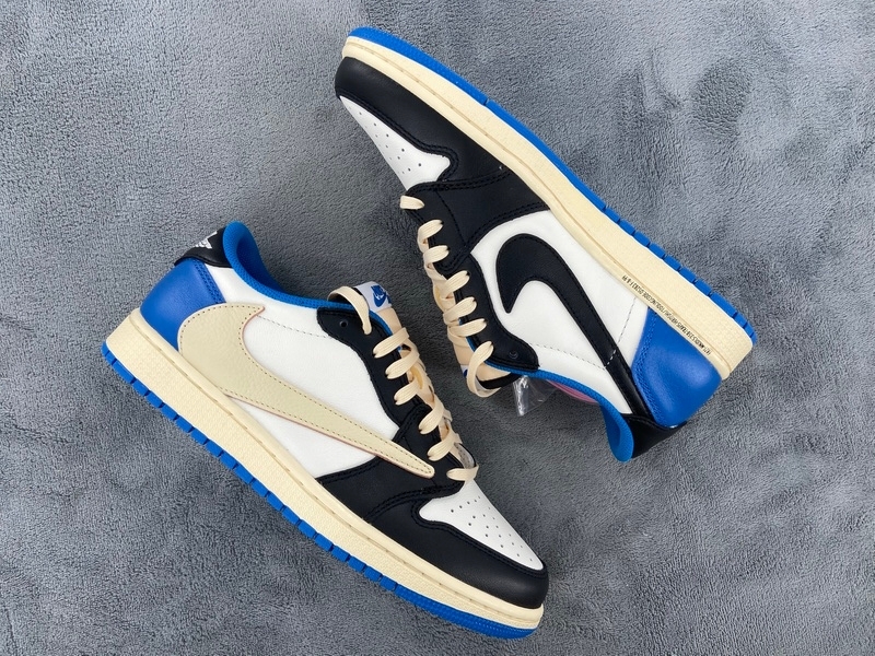 Jordan 1 Retro Low OG SP Fragment x Travis Scott DM7866-140