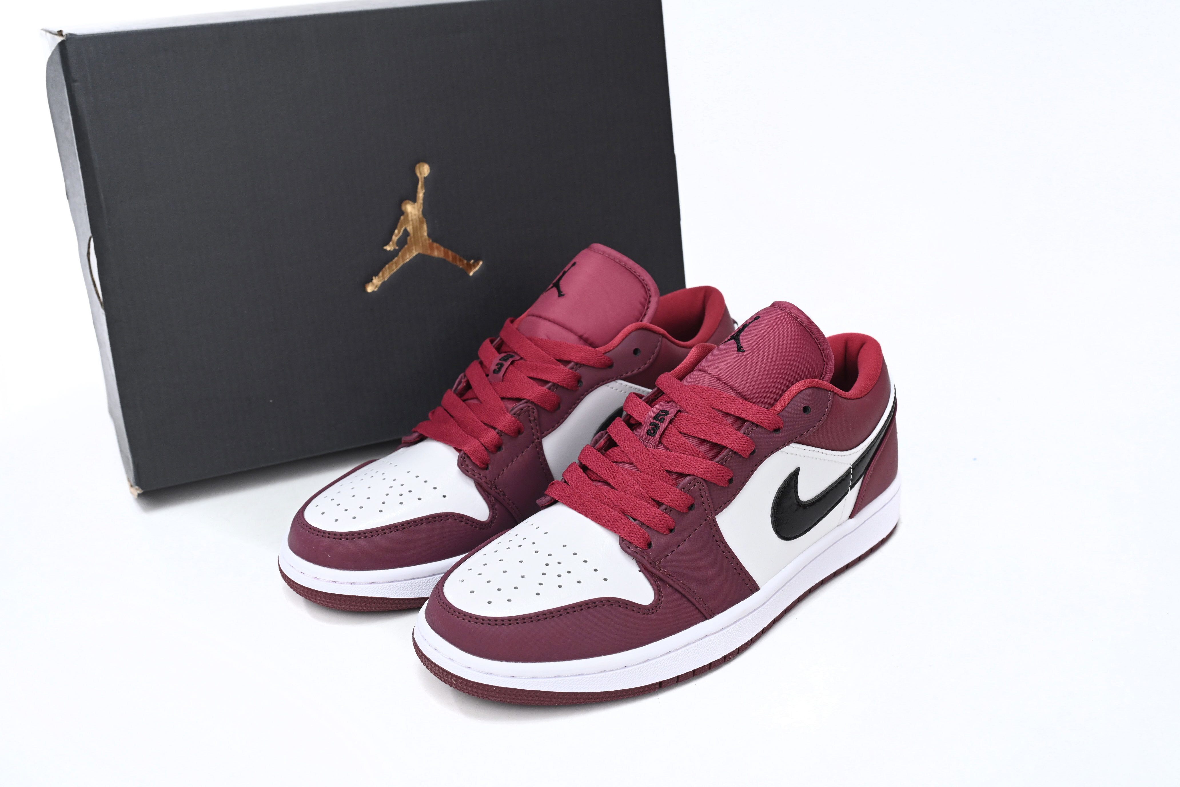 Jordan 1 Low Noble Red 553558-604