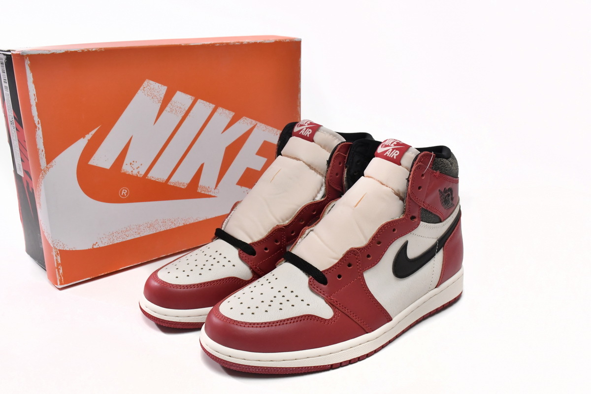 Air Jordan 1 High OG Chicago Reimagined DZ5485-612