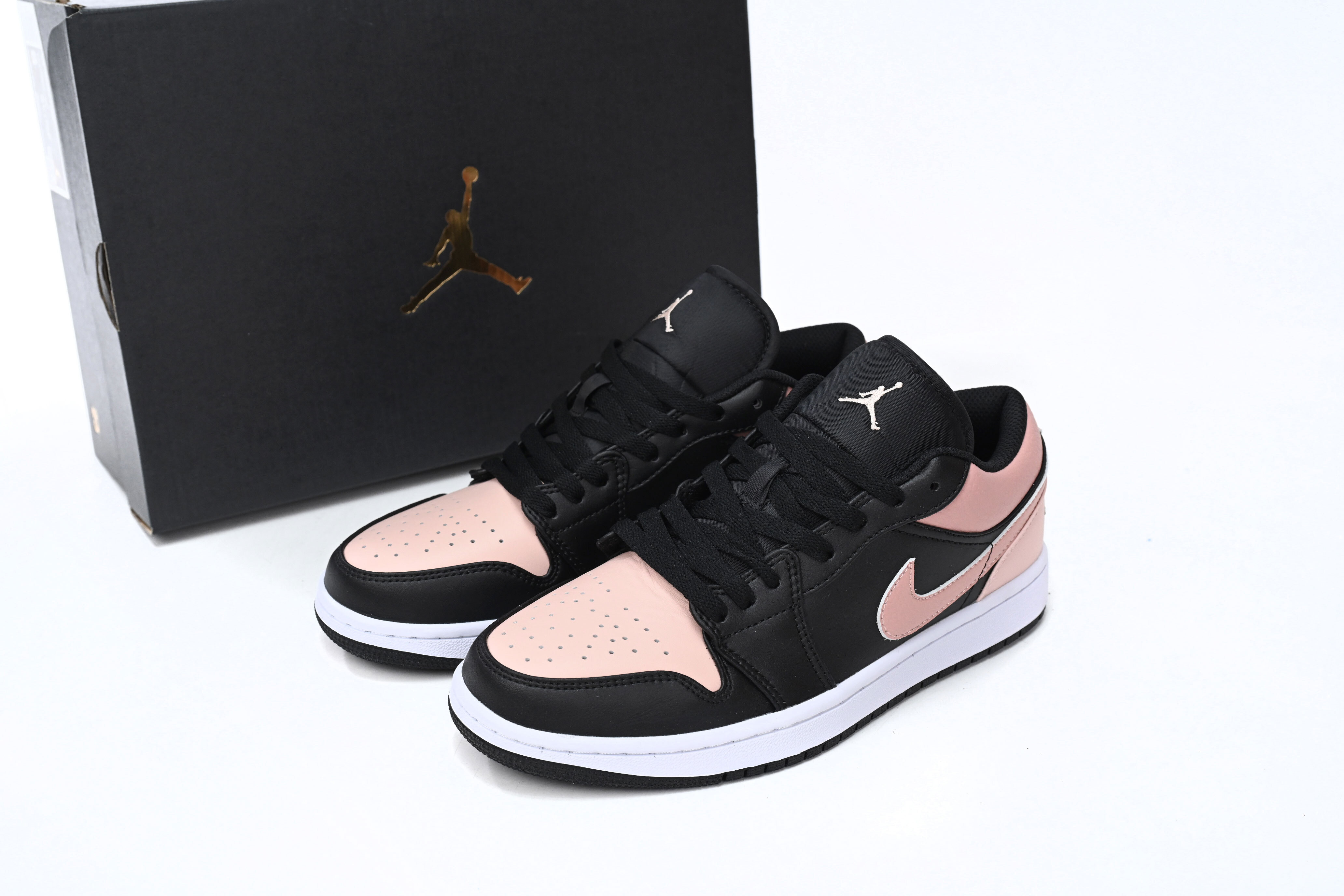 Jordan 1 Low Crimson Tint  553558-034