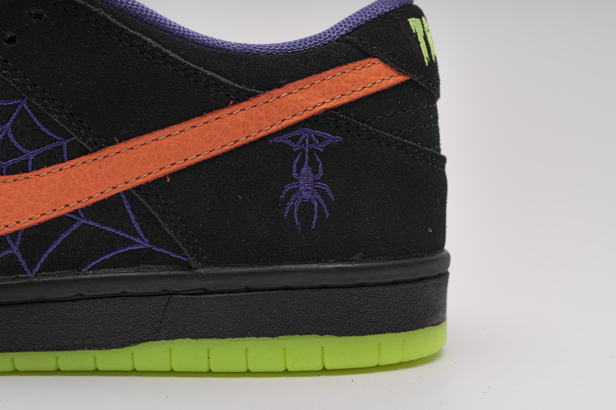 Nike SB Dunk Low Night Of Mischief Halloween Black and Orange BQ6817-006