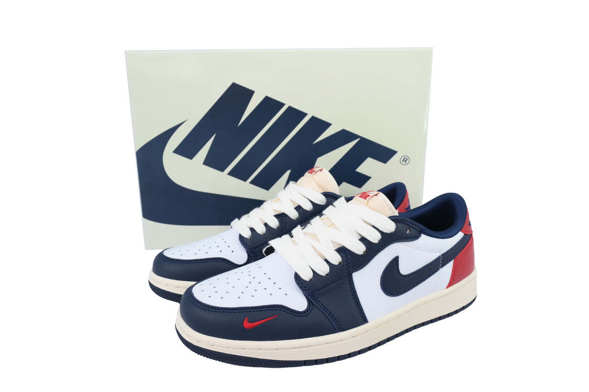 Air Jordan 1 Retro Low OG Howard University HQ2993-100