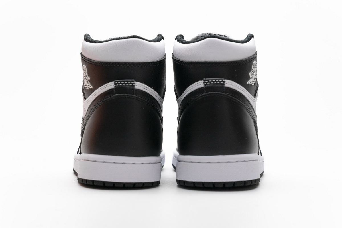 Jordan 1 Retro Black White (2014) 555088-010