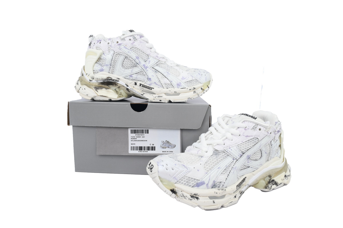 Balenciaga Runner Sneaker White Graffiti 772767 W3RNY 2301 - ogsneaker