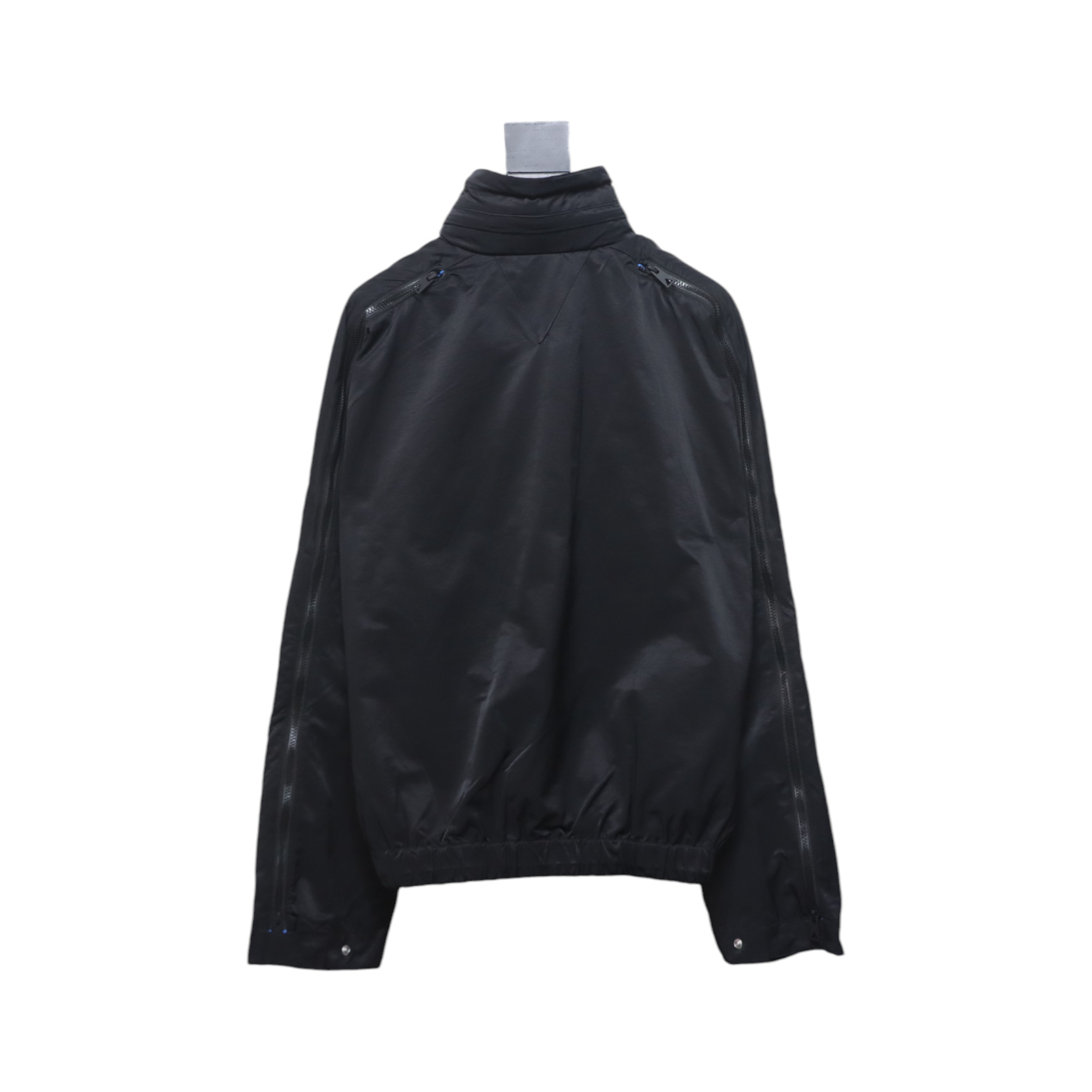 Bottega Veneta Contrasting Zipper Tech Nylon Jacket In Black