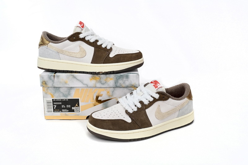 Jordan 1 Retro Low OG Year of the Rabbit DV1312-200