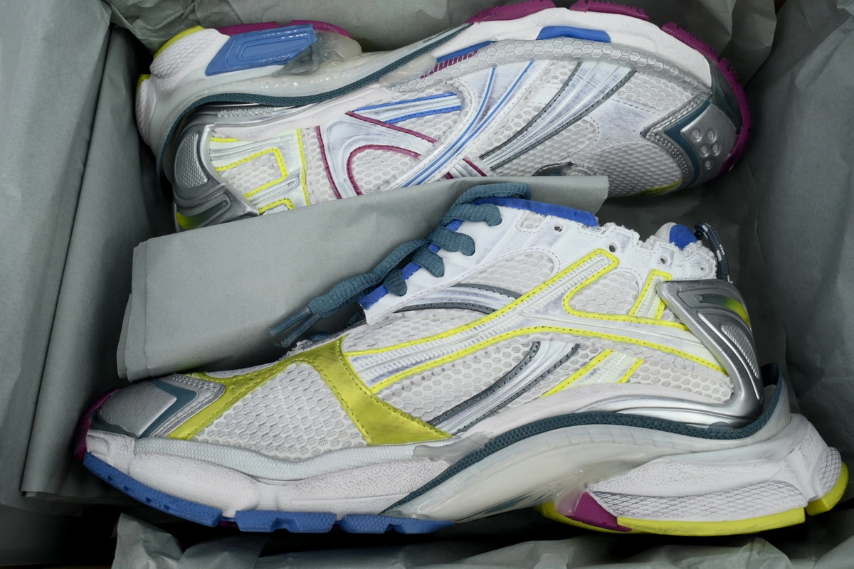 Balenciaga Runner Sneaker White Purple Blue 772767 W3RMU 9547 - ogsneaker