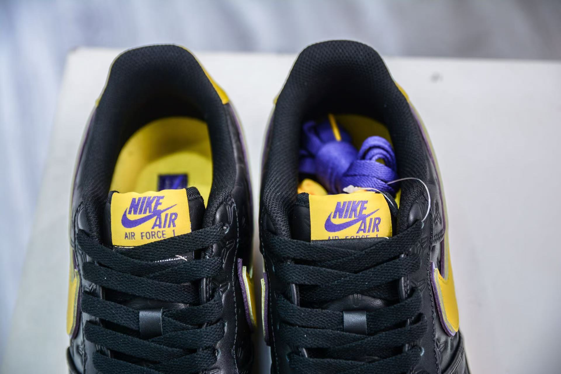 Nike Air Force 1 Low Kobe Bryant Lakers Away Black Yellow