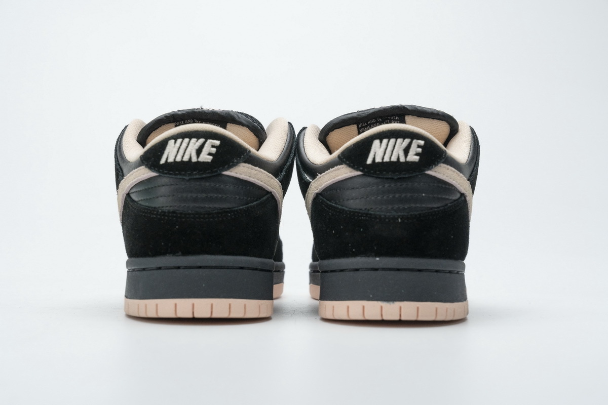 Air Jordan 1 Retro High OG Crimson Tint 555088-081