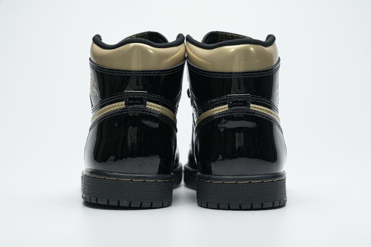 Jordan 1 Retro High Black Metallic Gold (2020) 555088-032