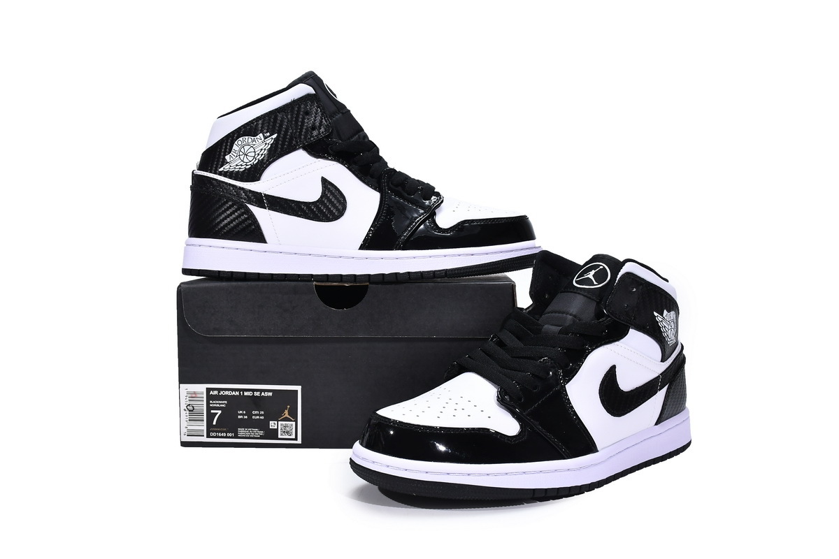Jordan 1 Mid Carbon Fiber DD1649-001