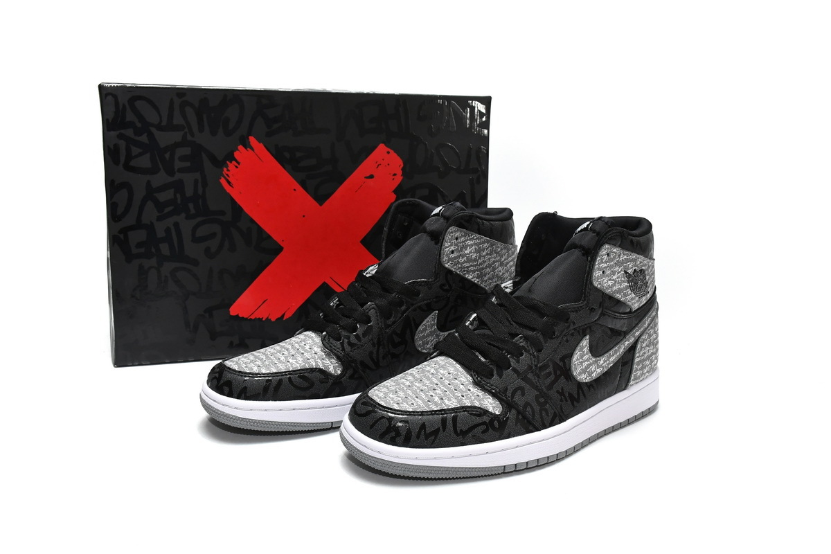 Jordan 1 Retro High OG Rebellionaire 555088-036