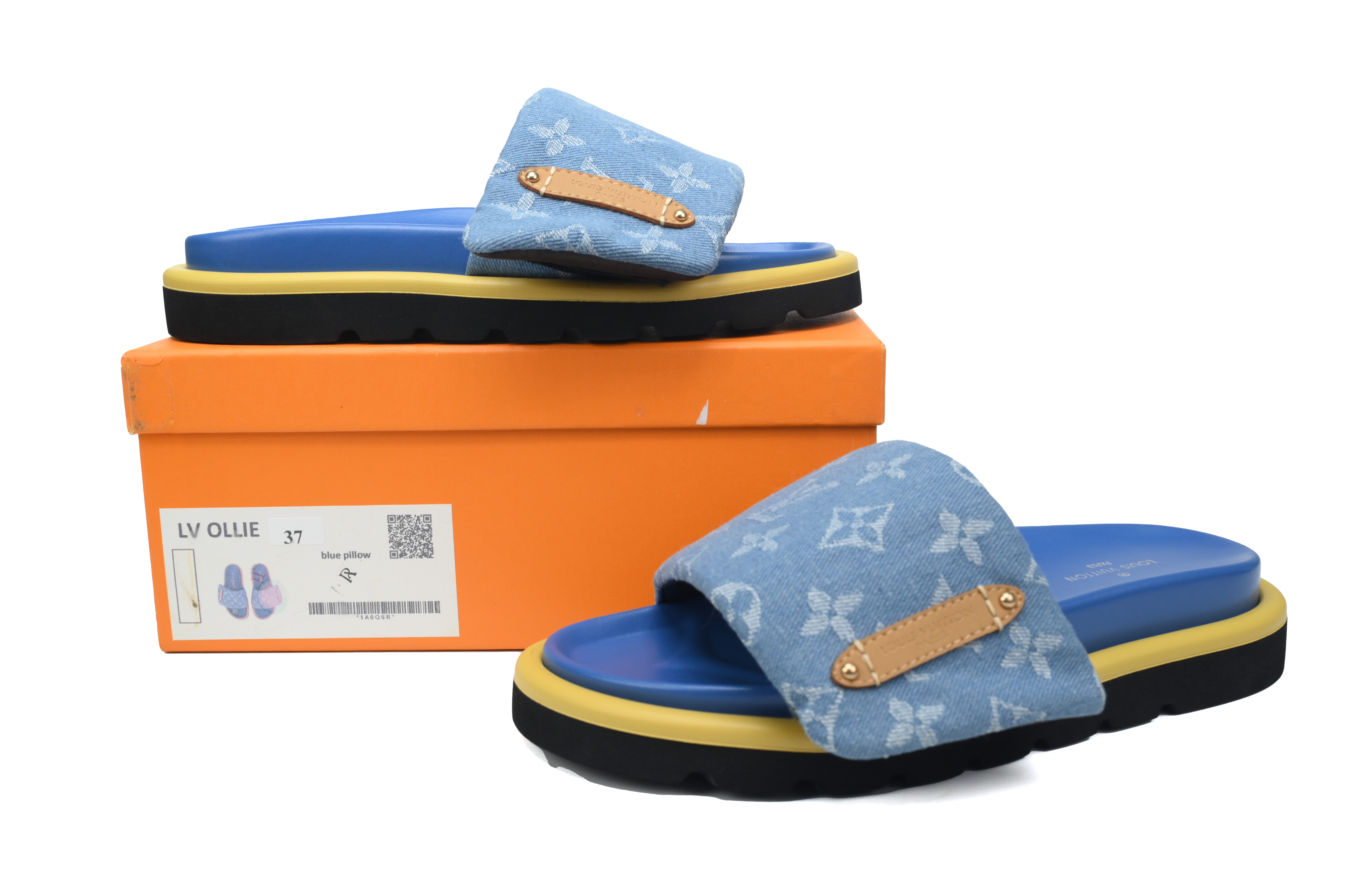 Louis Vuitton Pool Pillow Flat Comfort Mules 1ACJVL