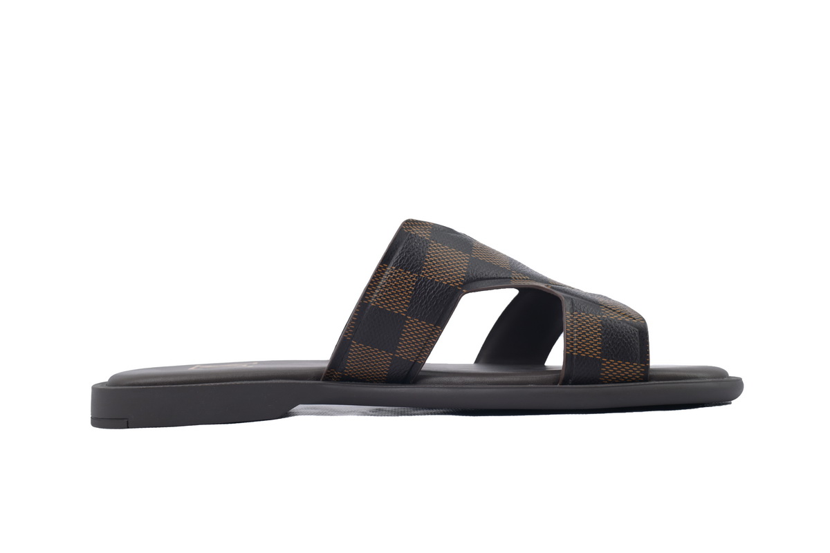 LOUIS VUITTON Oasis Classic Plaid