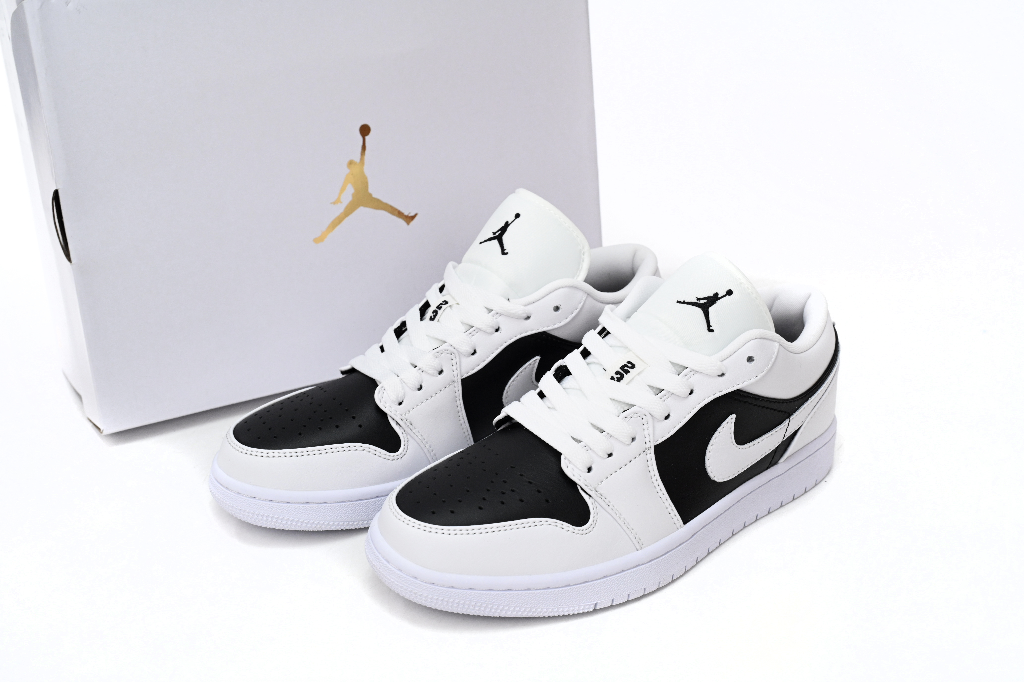 Jordan 1 Low Panda (Women's)  DC0774-100