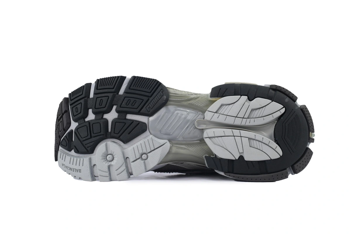 Balenciaga Runner Sneaker Grey Brown 772774 W3RMU 2000 - ogsneaker