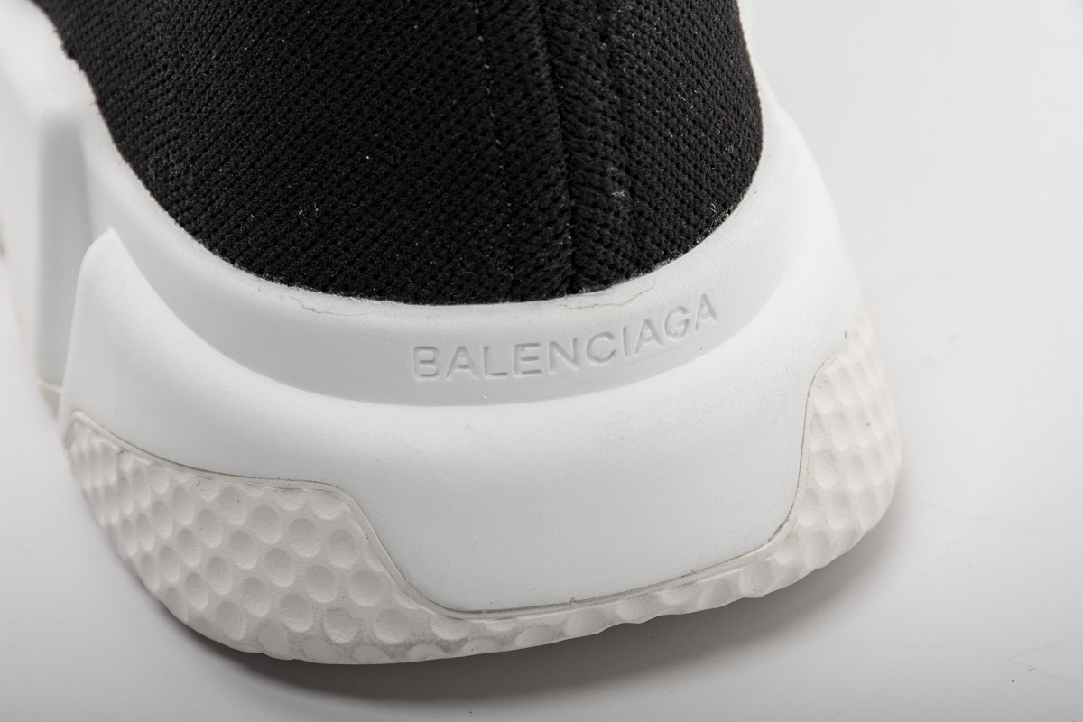 Balenciaga Speed Runner black and white