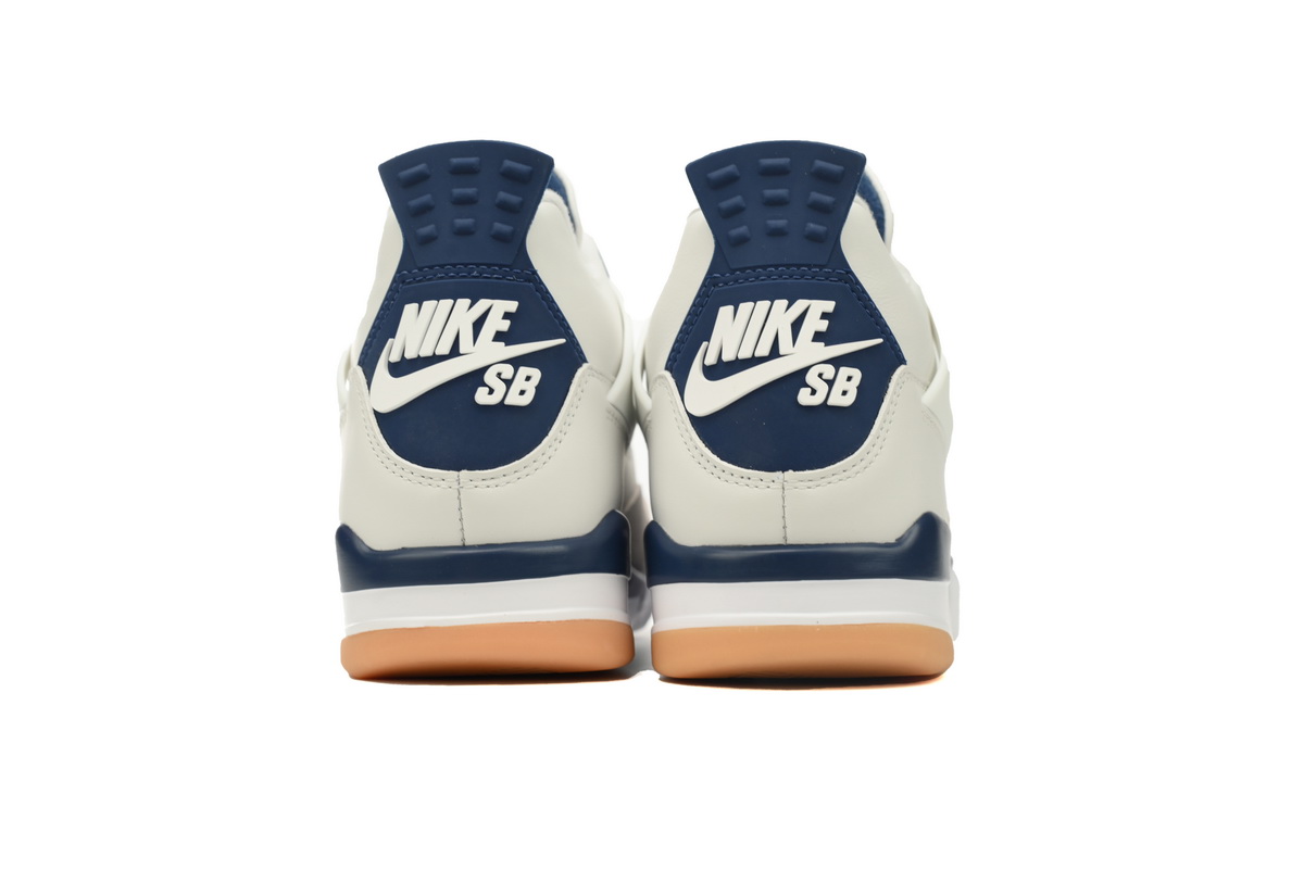 Nike SB x Air Jordan 4 Retro Navy DR5415-100