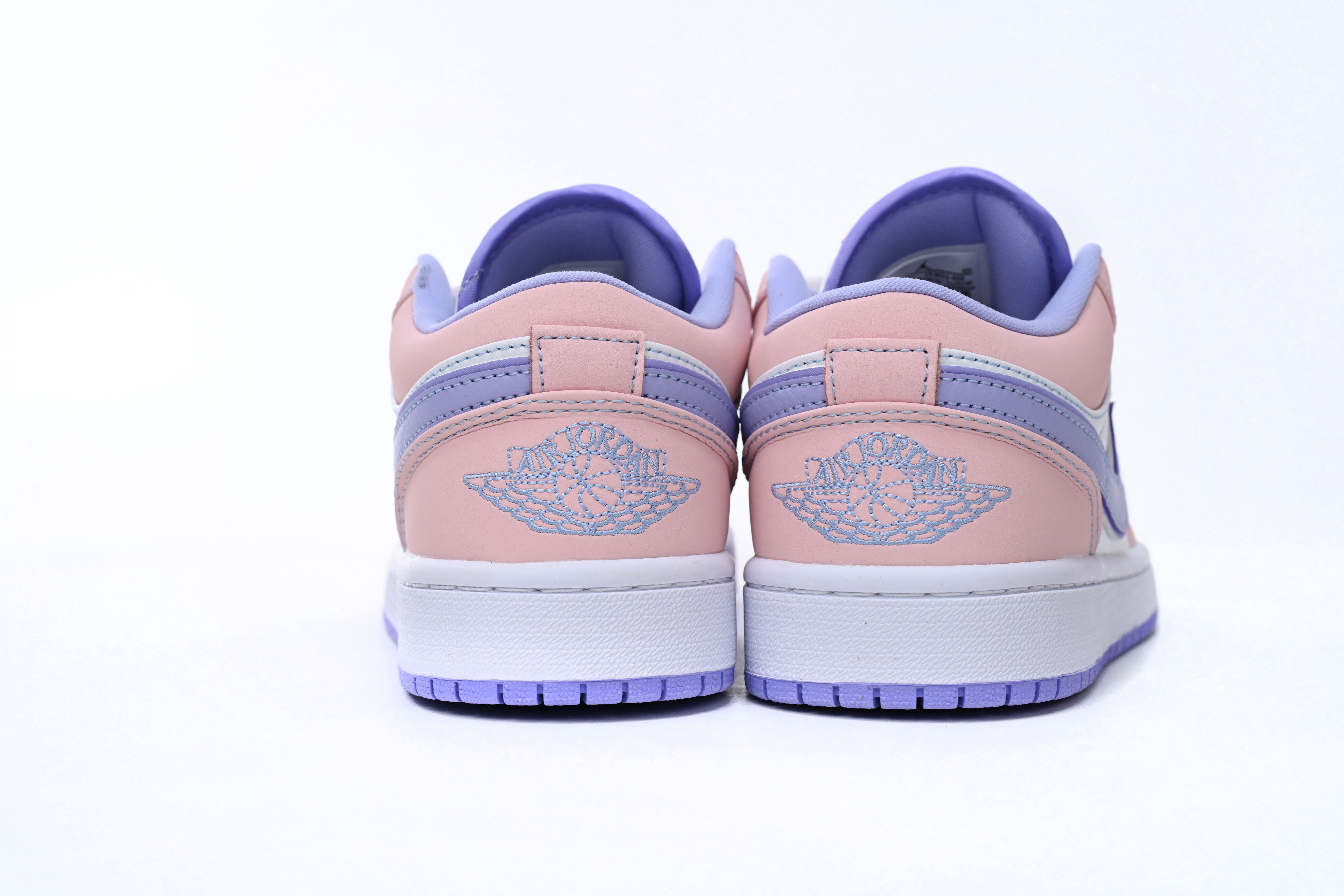 Jordan 1 Low SE Arctic Punch CK3022-600