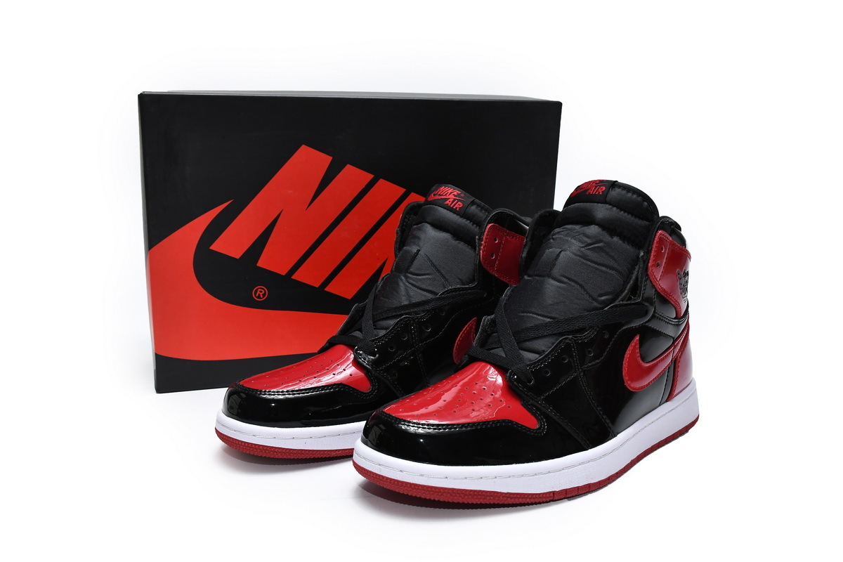 Jordan 1 Retro High OG Patent Bred 555088-063