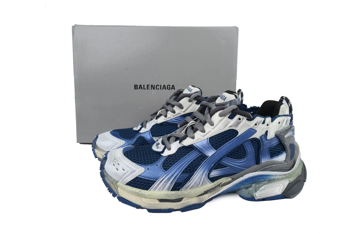 Balenciaga Runner Sneaker Gradient-Beige Navy 772774 WRUNG 2410 - ogsneaker