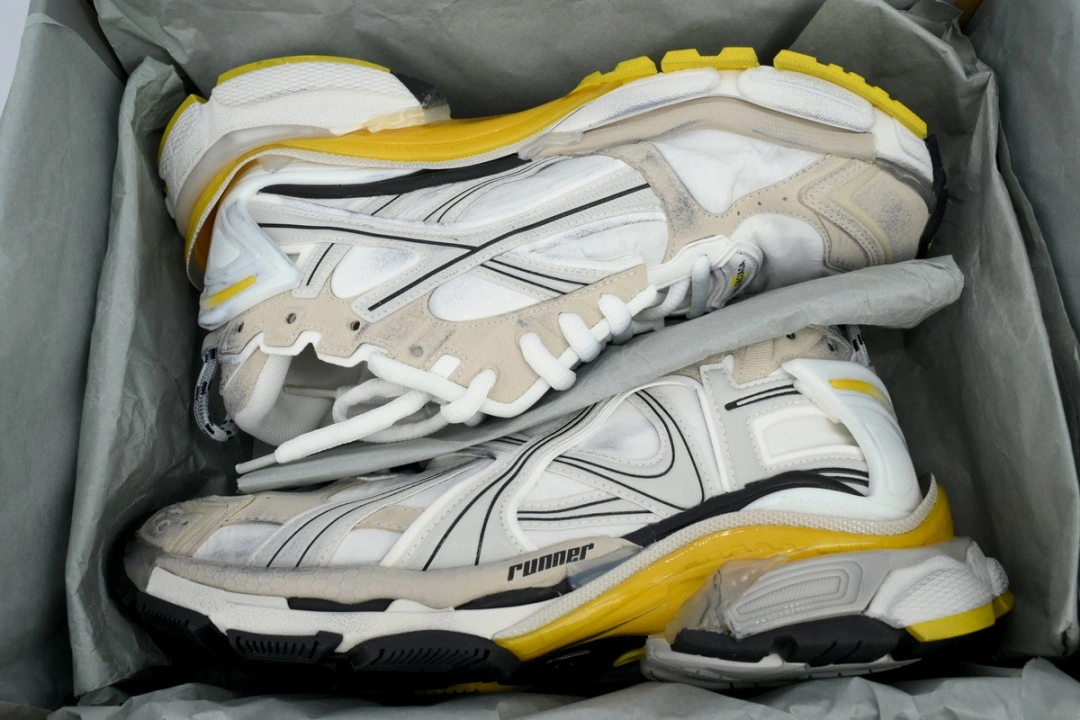 Balenciaga Runner Sneaker White Yellow 772767 W3RNY 9170 - ogsneaker