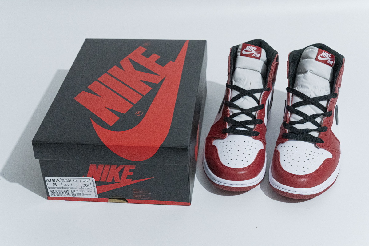 Air Jordan 1 High OG Chicago 555088-101