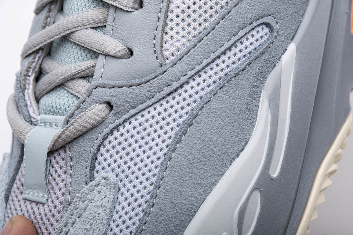 Yeezy Boost 700 Inertia EG7597
