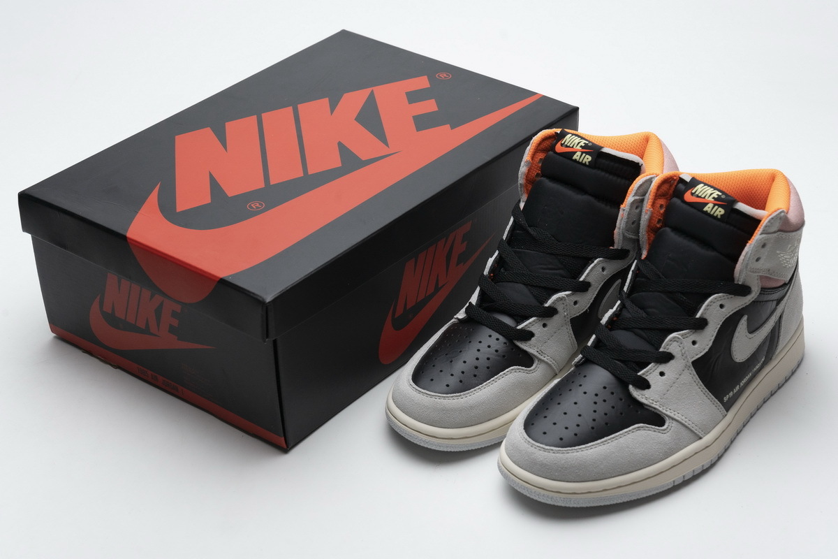 Jordan 1 Retro High Neutral Grey Hyper Crimson 555088-018