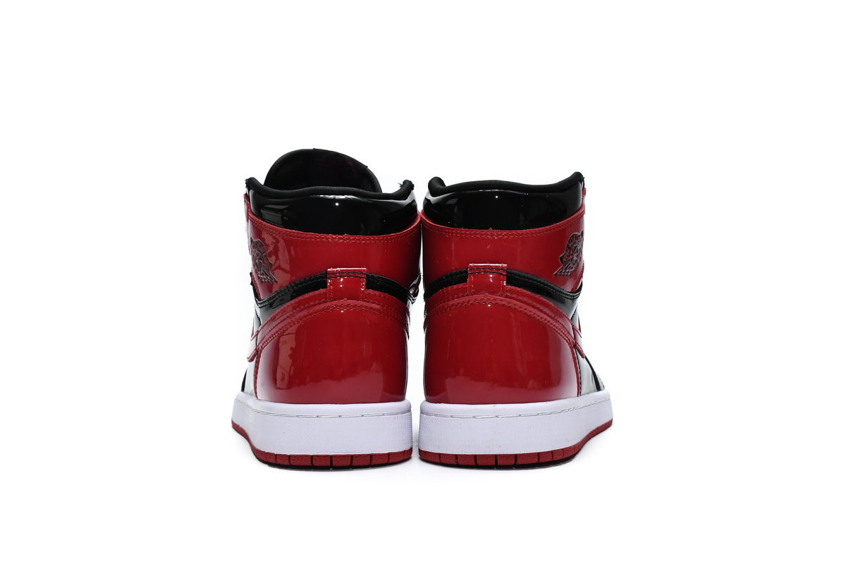 Jordan 1 Retro High OG Patent Bred 555088-063