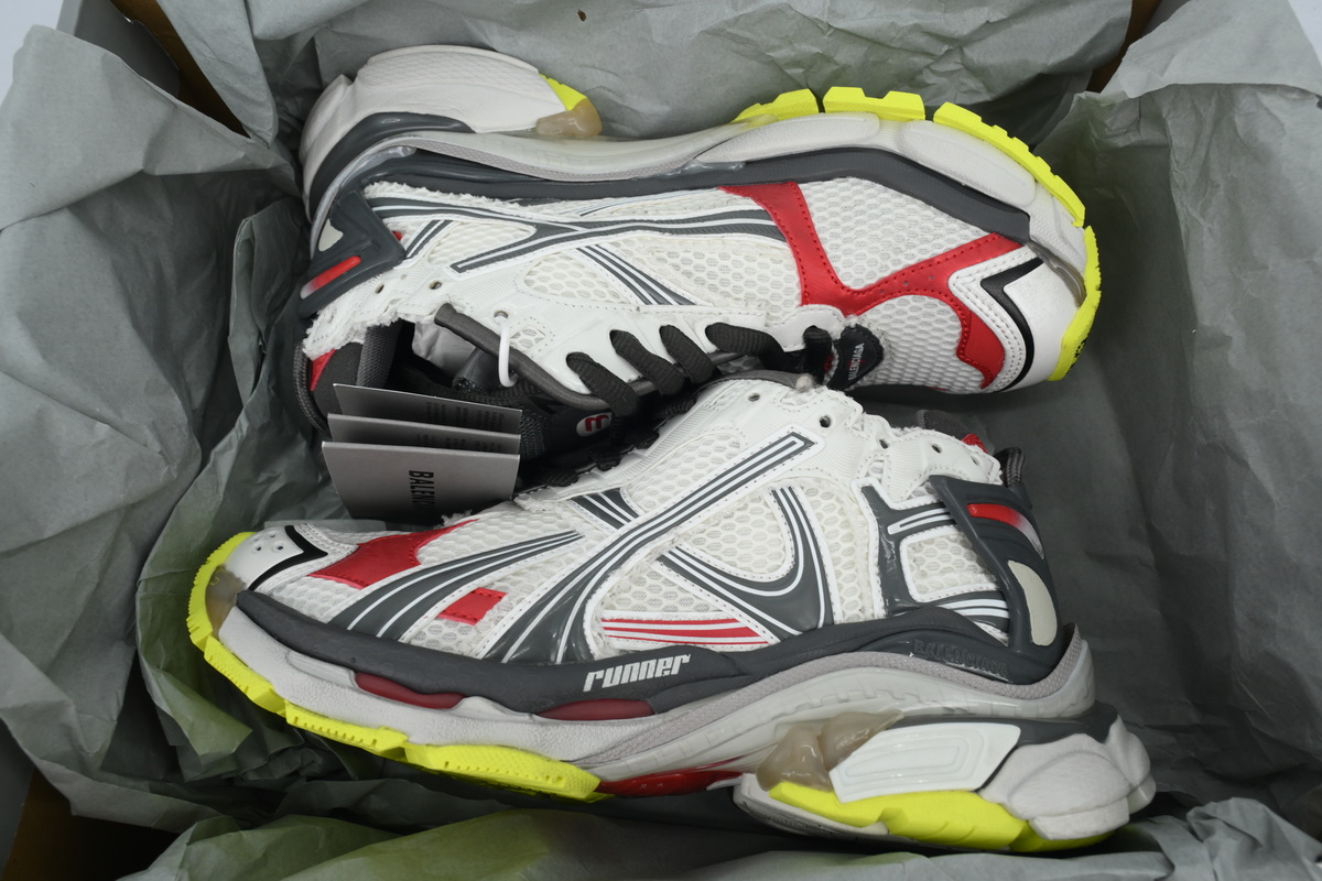 Balenciaga Runner Sneaker White Gray Black 772767 W3RNY 0509 - ogsneaker