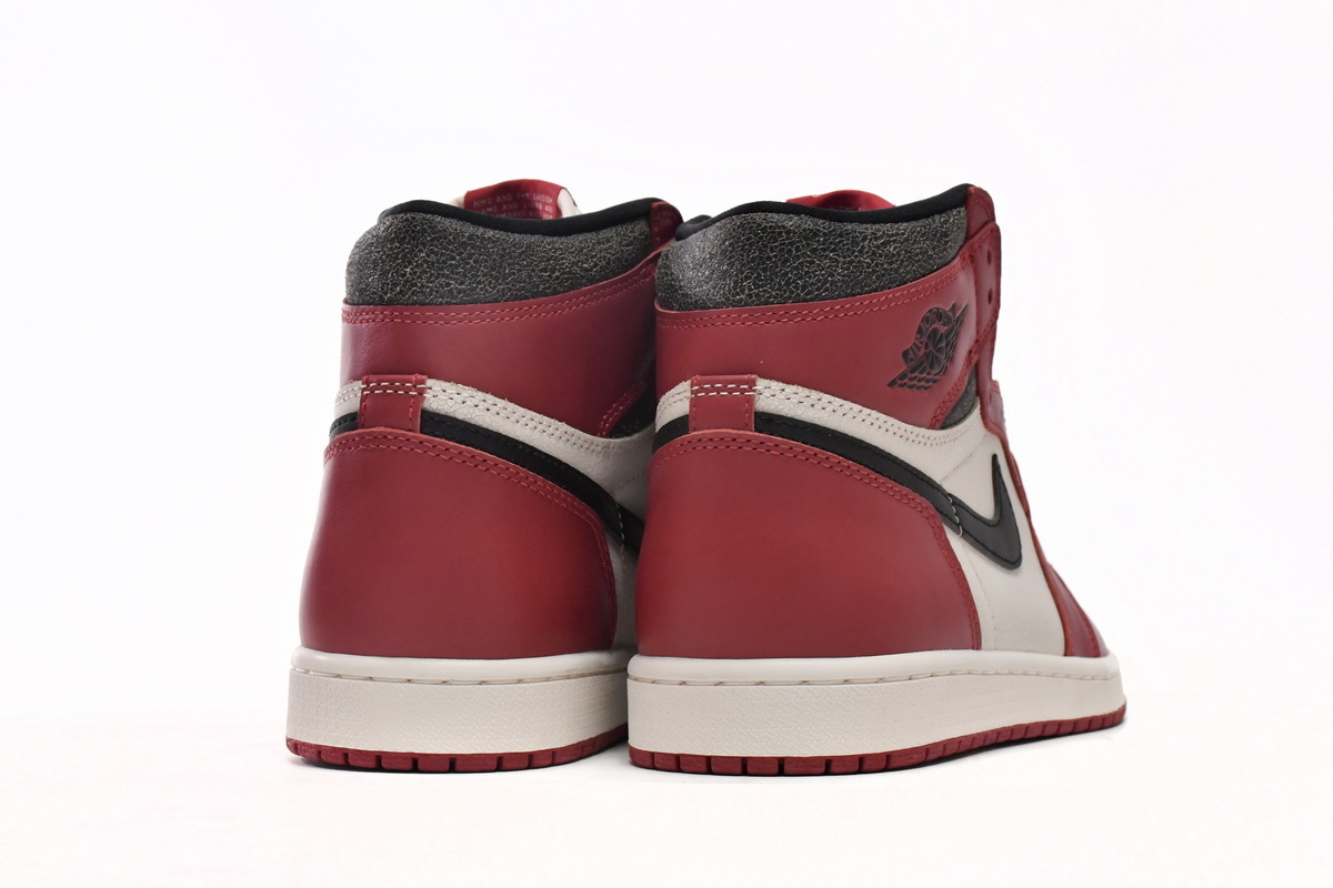 Air Jordan 1 High OG Chicago Reimagined DZ5485-612
