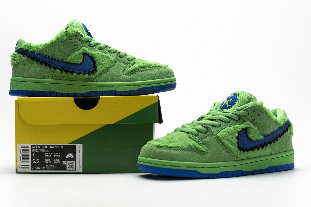 Grateful Dead x Nike SB Dunk Low Green Bear CJ5378-300