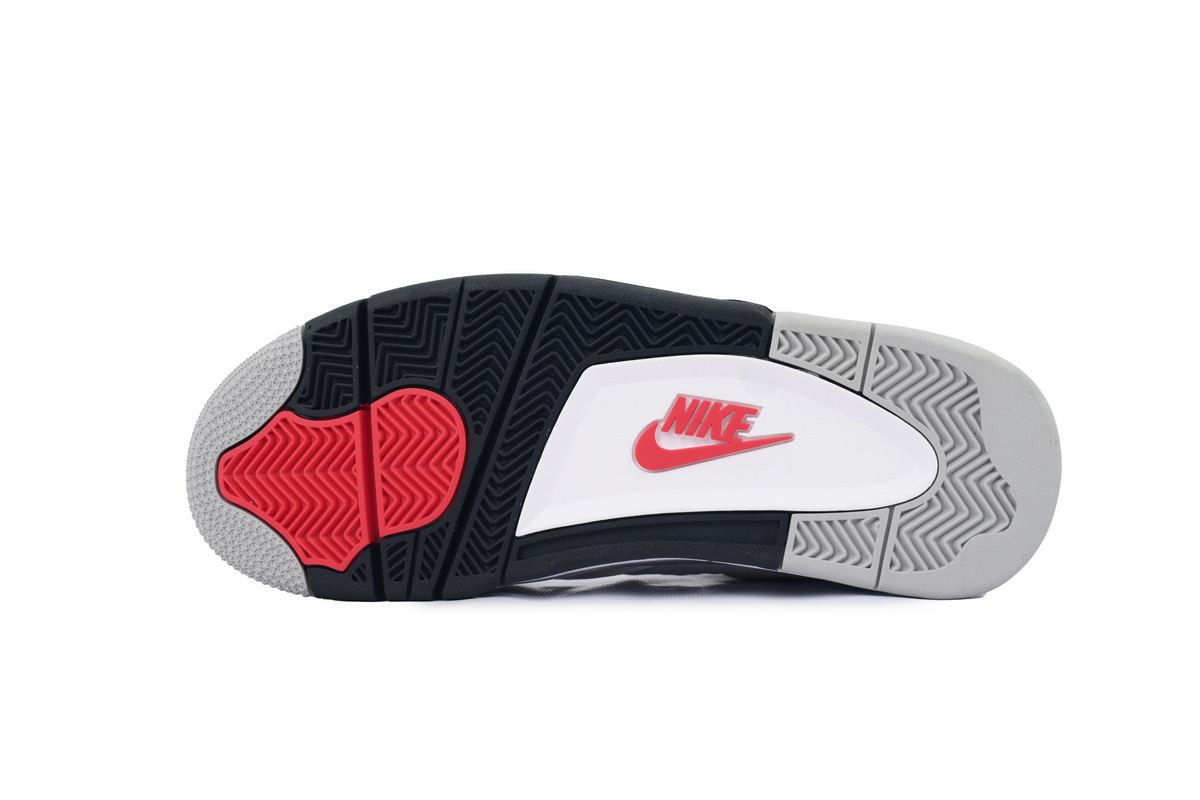 Air Jordan 4 Retro OG White Cement (2025) FV5029-100