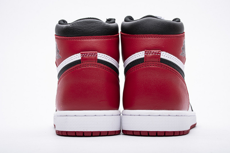 Air Jordan 1 High OG Black Toe 555088-125