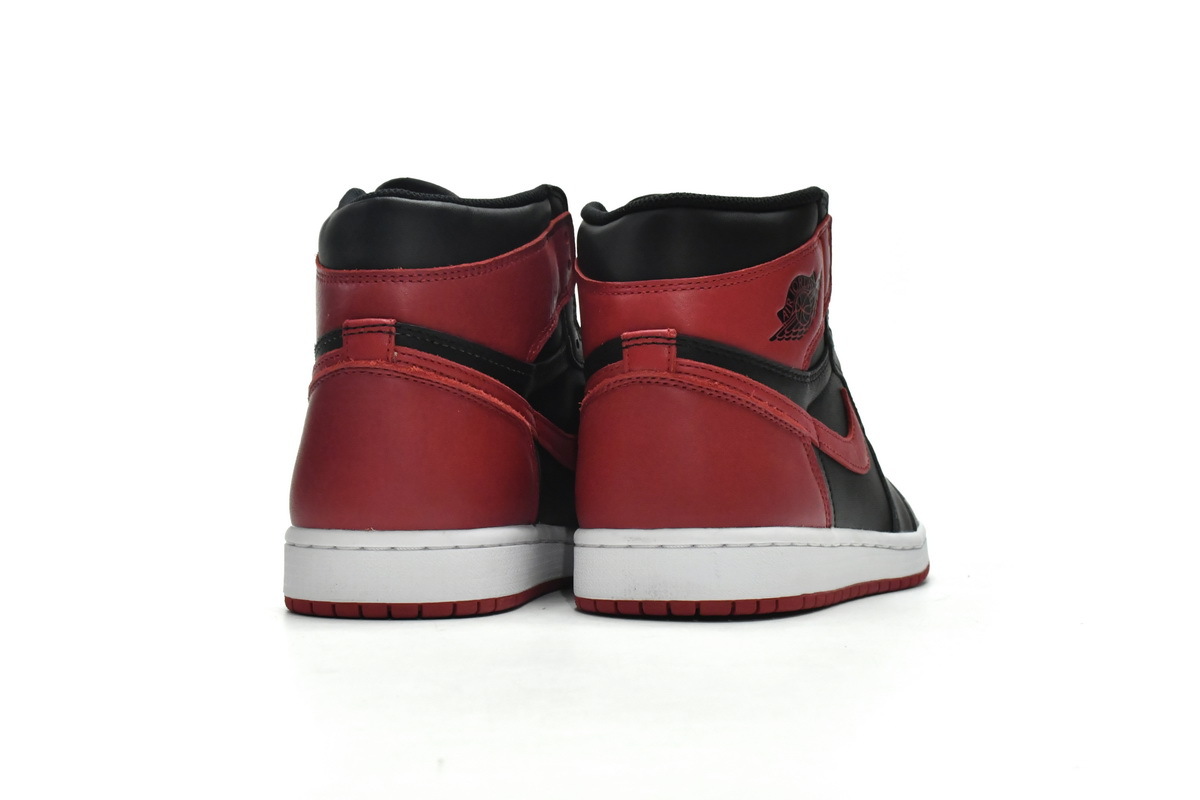 Air Jordan 1 High Banned 555088-001