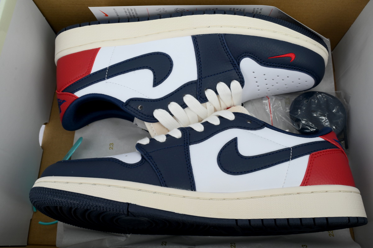 Air Jordan 1 Retro Low OG Howard University HQ2993-100