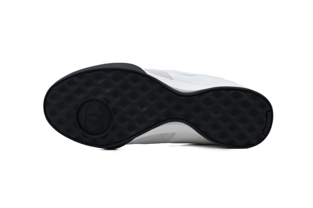 Chanel Sneakers 24A White