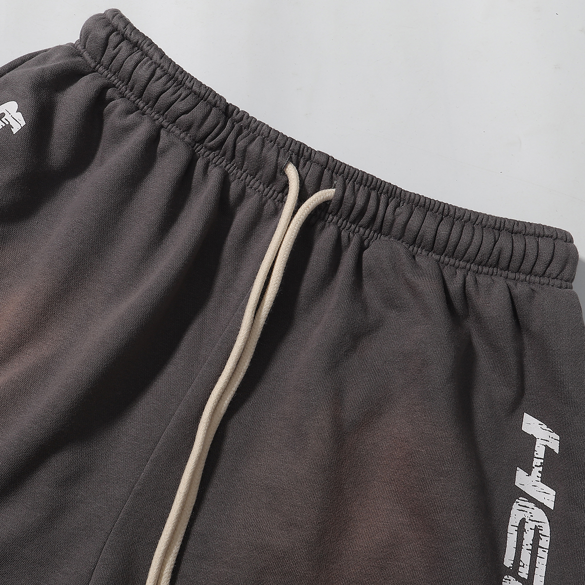 Hellstar Studios Shorts Grey/Red