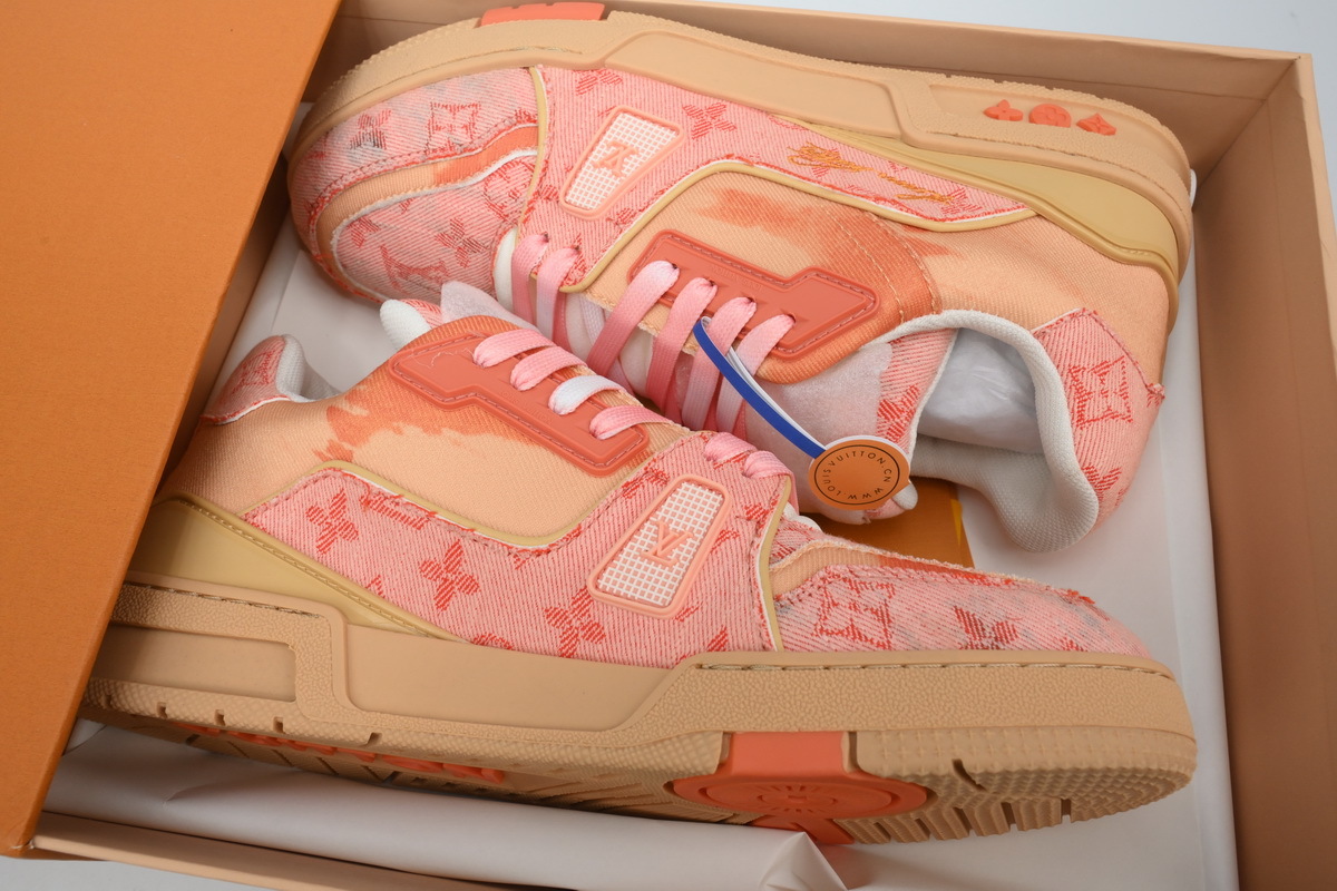 Louis Vuitton Trainer Rendering Orange