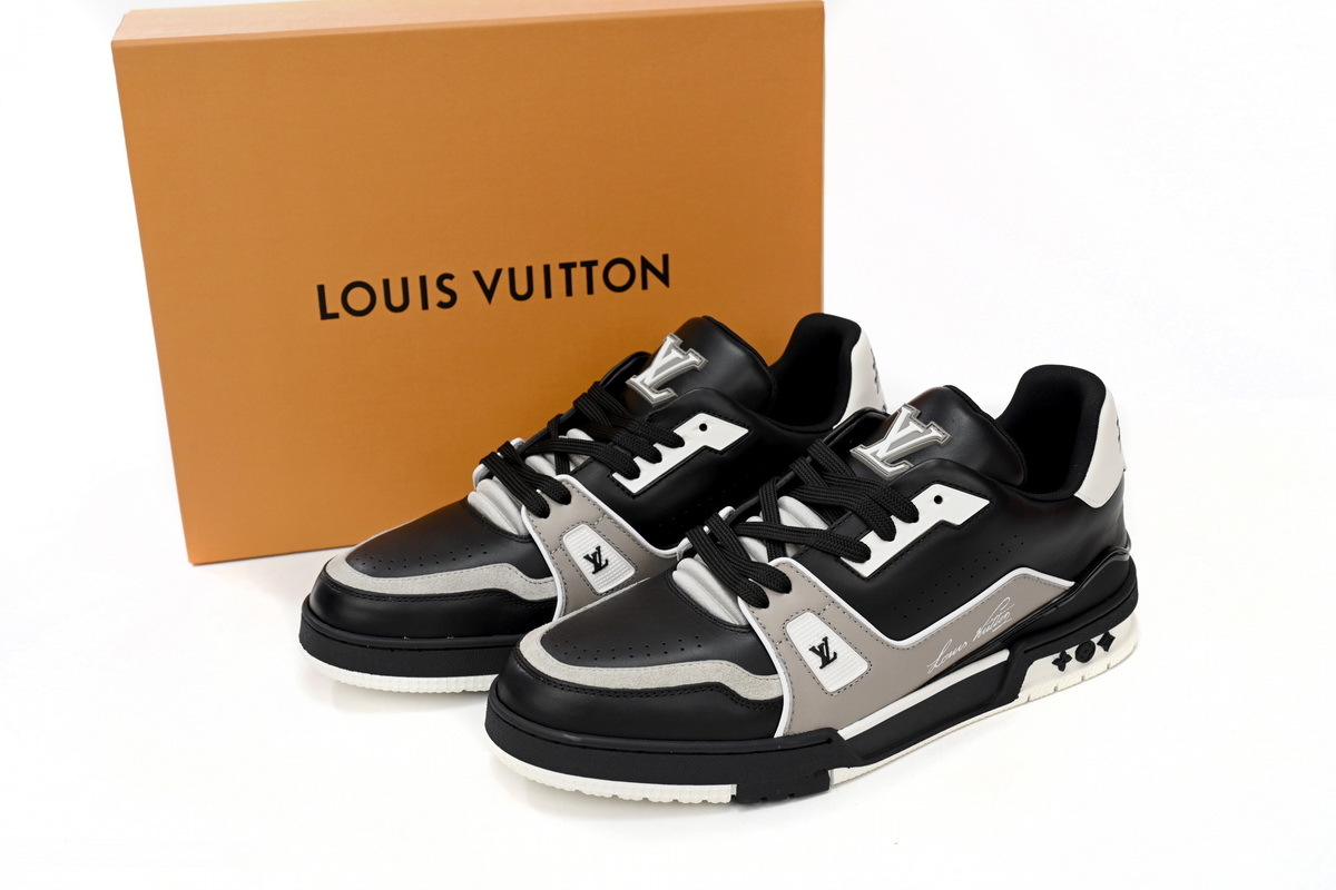 Louis Vuitton Trainer Cowboy Black Gray 1AAHS2