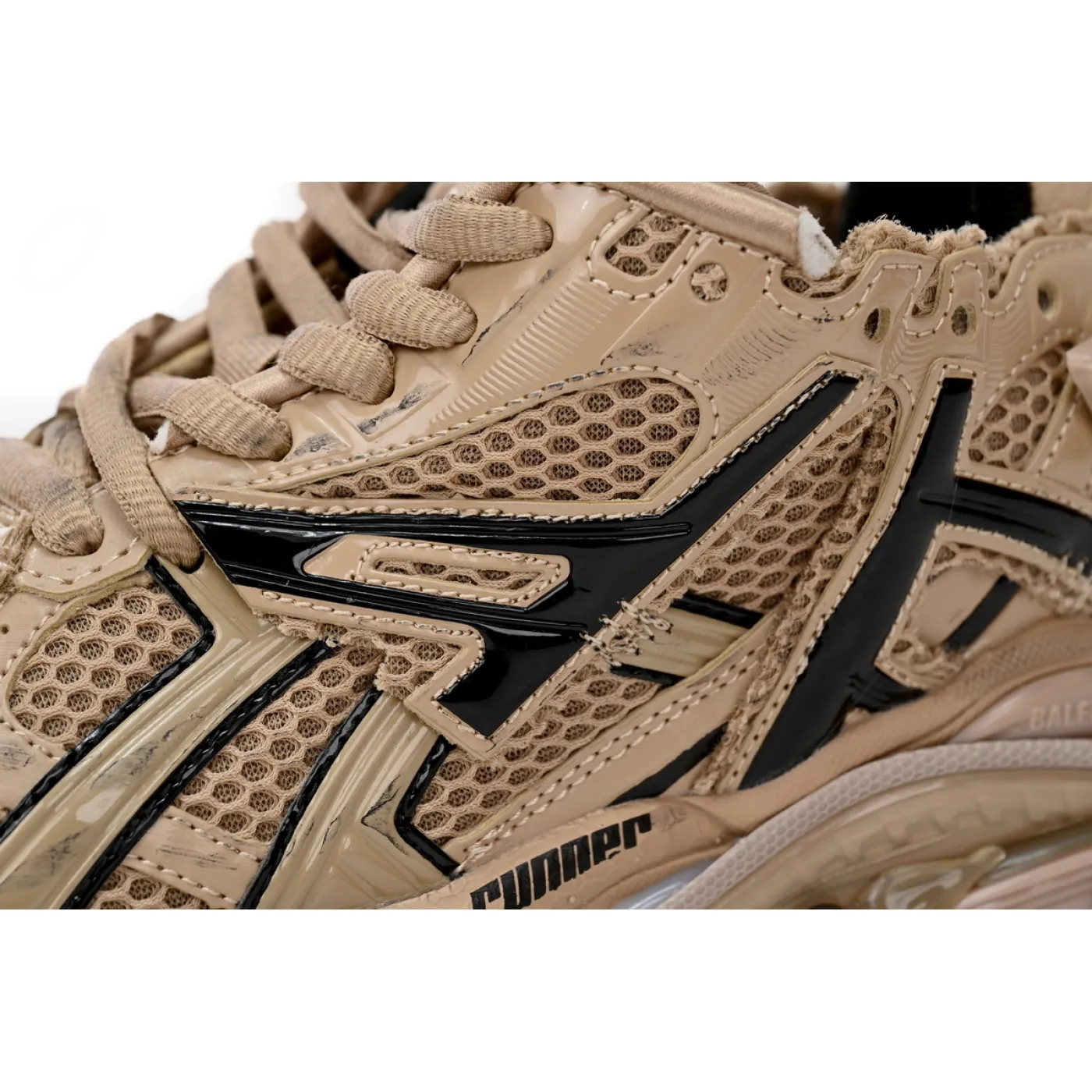 Balenciaga Runner Sneaker Dark Brown 677402W1RA80125 - ogsneaker