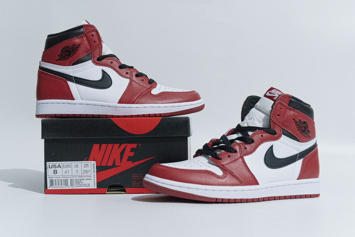 Air Jordan 1 High OG Chicago 555088-101